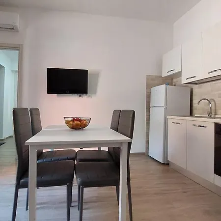 Casa Sardegna, Centro Di I.u.n. Q9364 Lejlighed